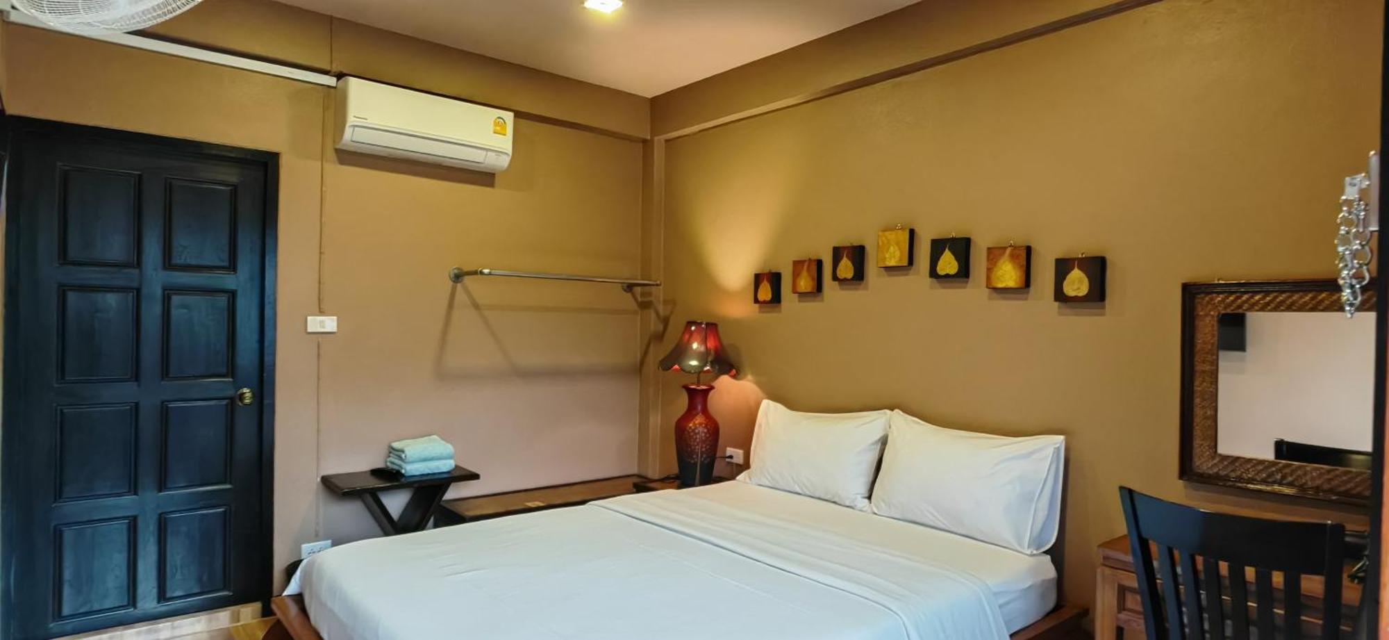 Hoh Guesthouse เชียงใหม่ ภายนอก รูปภาพ